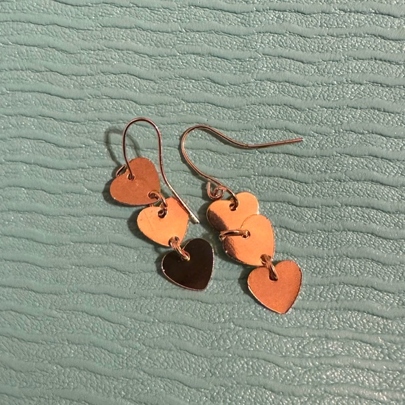 Gold Plated Heart Earrings - Picture 1 of 2